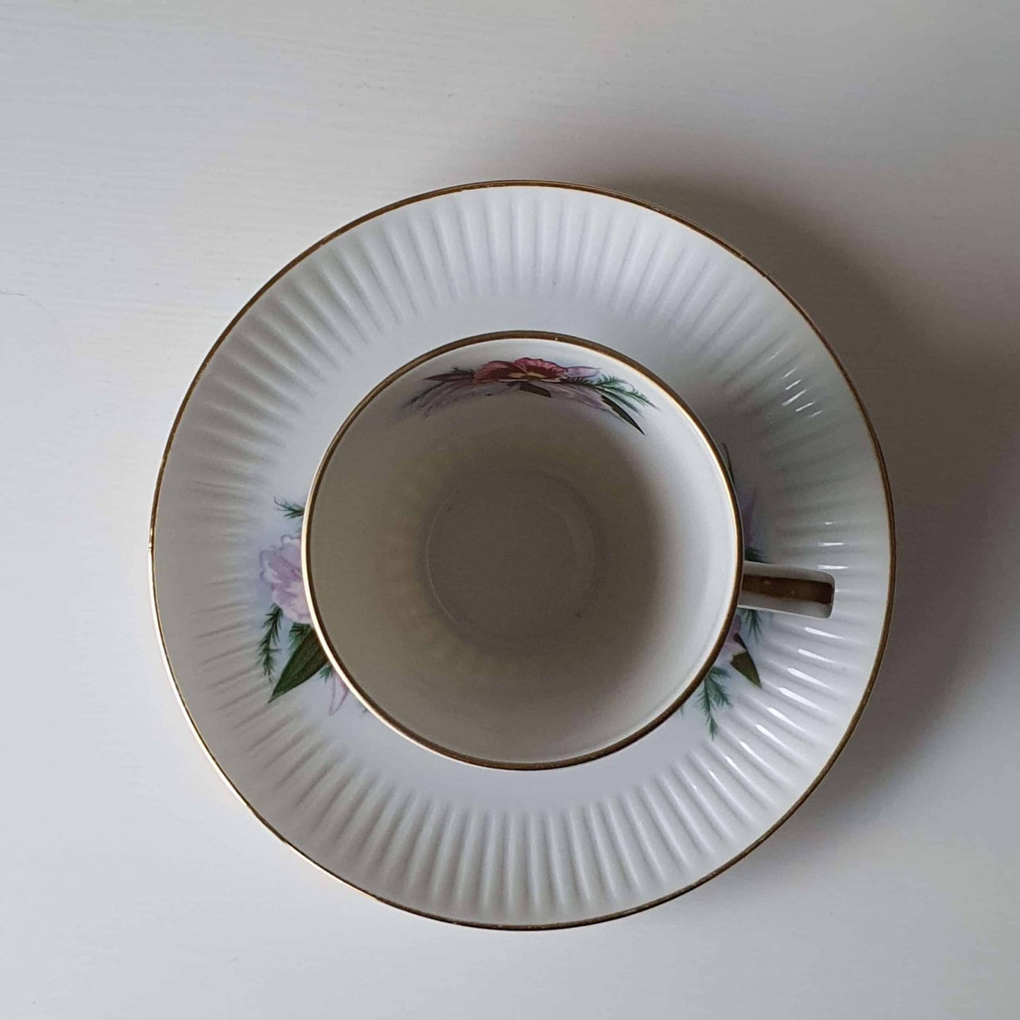 Geurkaarsen gegoten in Mosa Lila