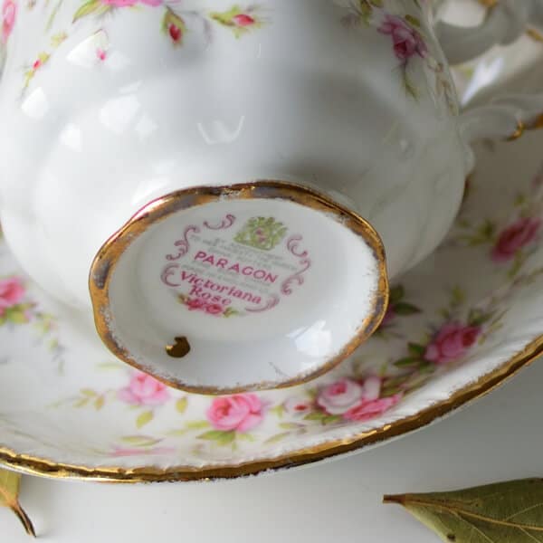 Geurkaarsen gegoten in Paragon Victoriana Rose