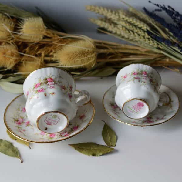 Geurkaarsen gegoten in Paragon Victoriana Rose